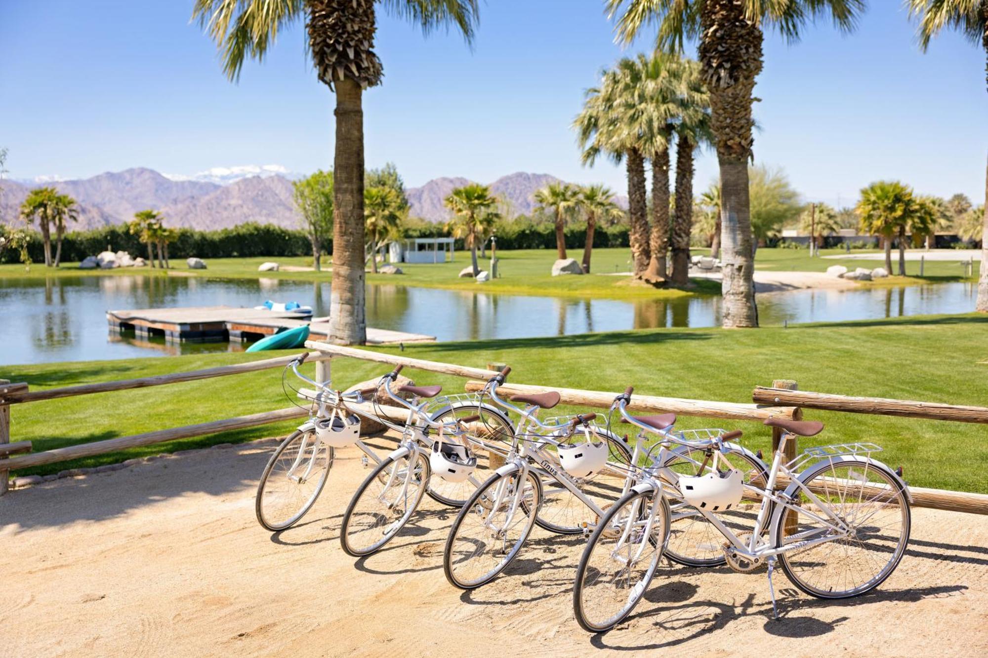 Buena Vista By Avantstay Massive Outdoor Oasis W Pool Spa Firepit La Quinta Exterior foto